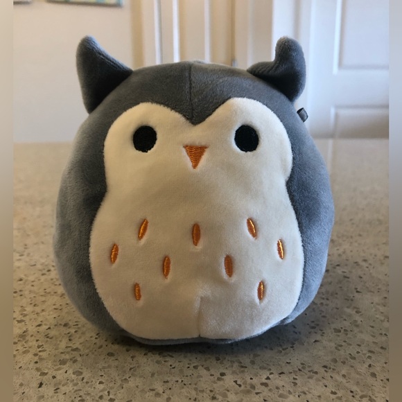 Squishmallow Grey Owl Small Plush Height 5.5" Cuddle & Squeeze Machine Washable - Picture 1 of 11